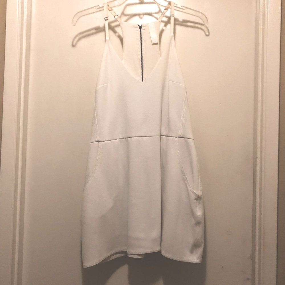 Cream shorts jumper⚡️ DONATED TO CHARITY